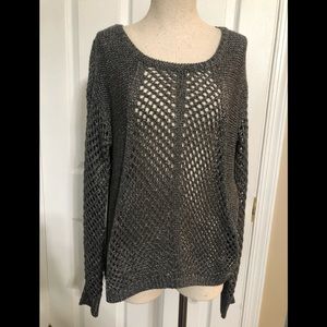 🌸Rock & Republic Woman’s Sz.S Sweater Gray & Silver